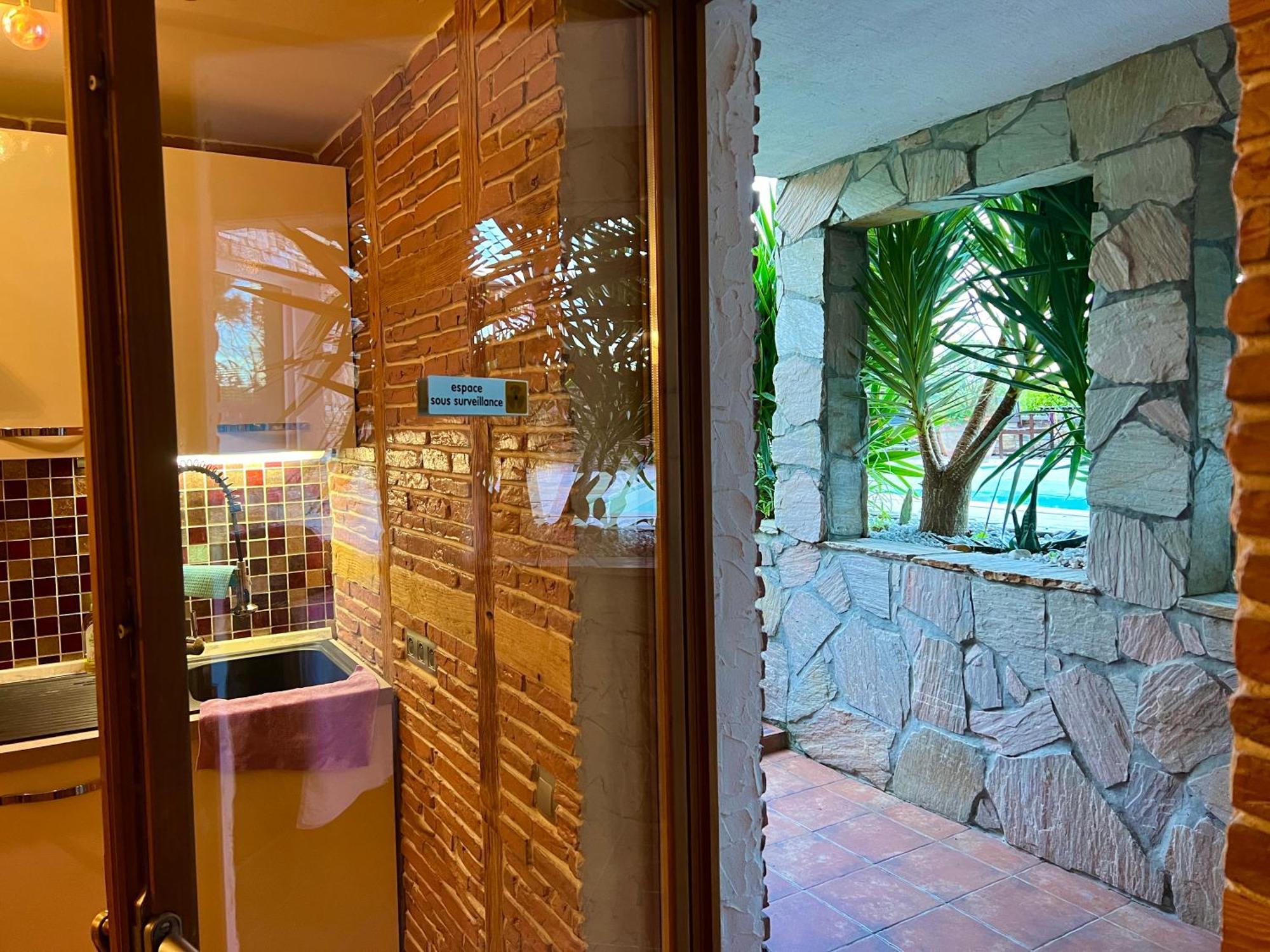 Villa Merkel - 27 Pers - 11 Chambr - 10 Wc - Piscine Anglet Kültér fotó